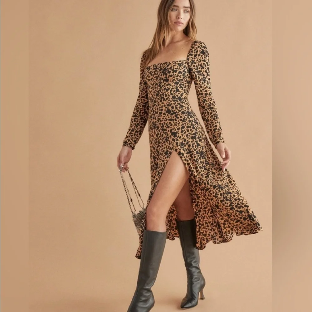 Reformation Sigmund Dress in Blitz - Picture 3 of 8
